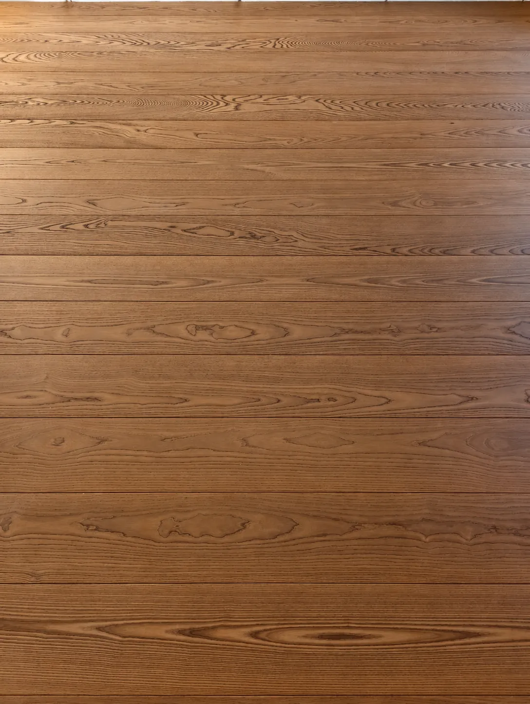 Wide Thermo Ash floorboards in an interior in Piotrkowice, photo 4