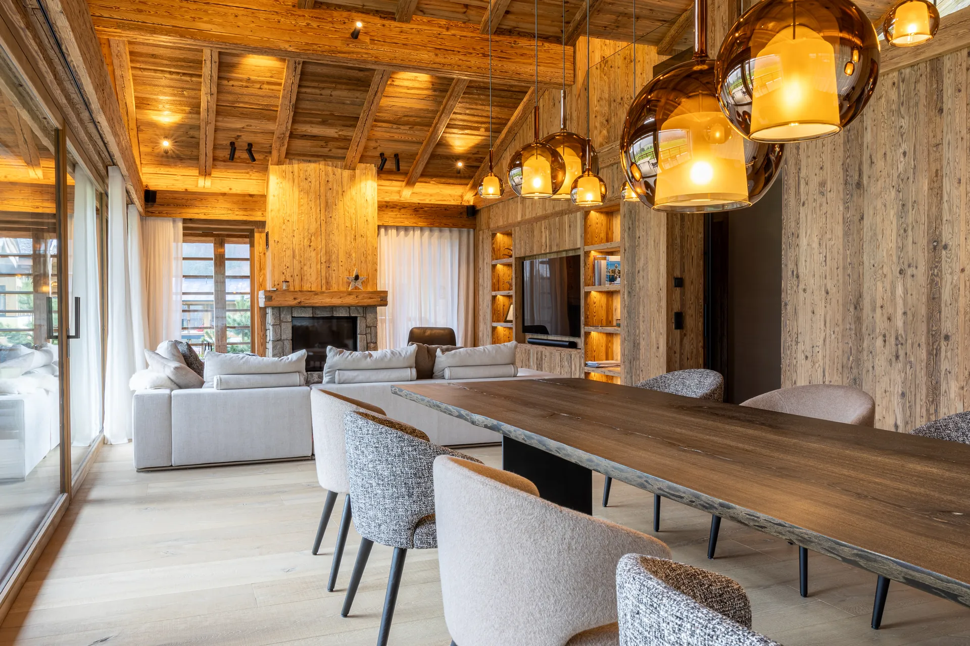 Wide European Oak boards with a Shrunk Face finish in a private residence in Tyrol